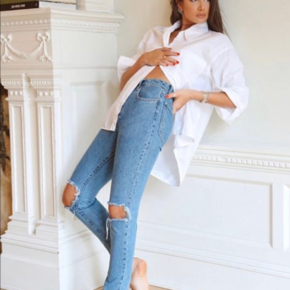 We wore what Danielle distressed jeans - Picture 2 of 5